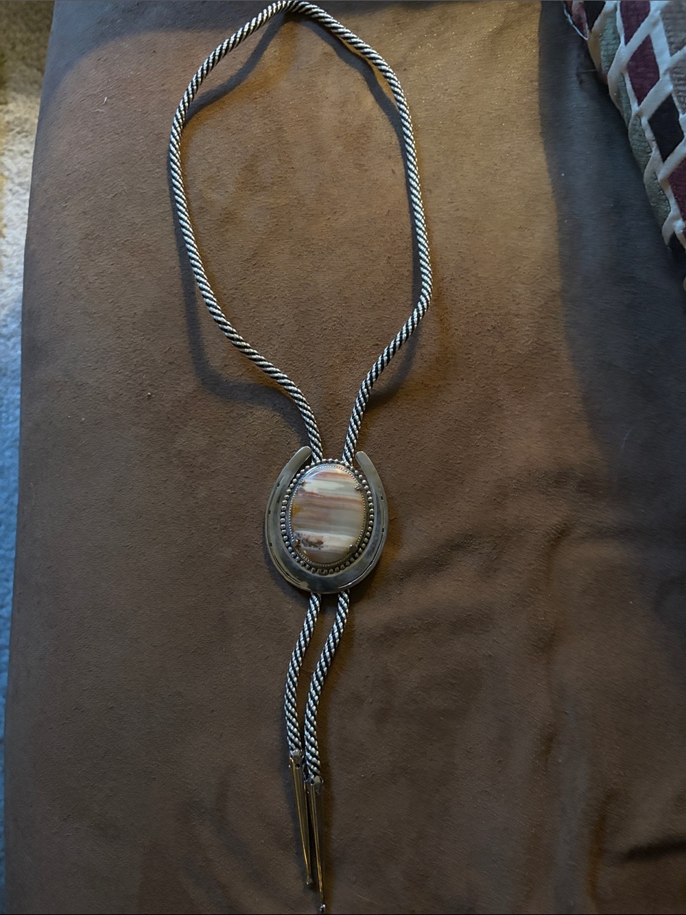 Western-Inspired Brown Agate Bolo Tie Necklace